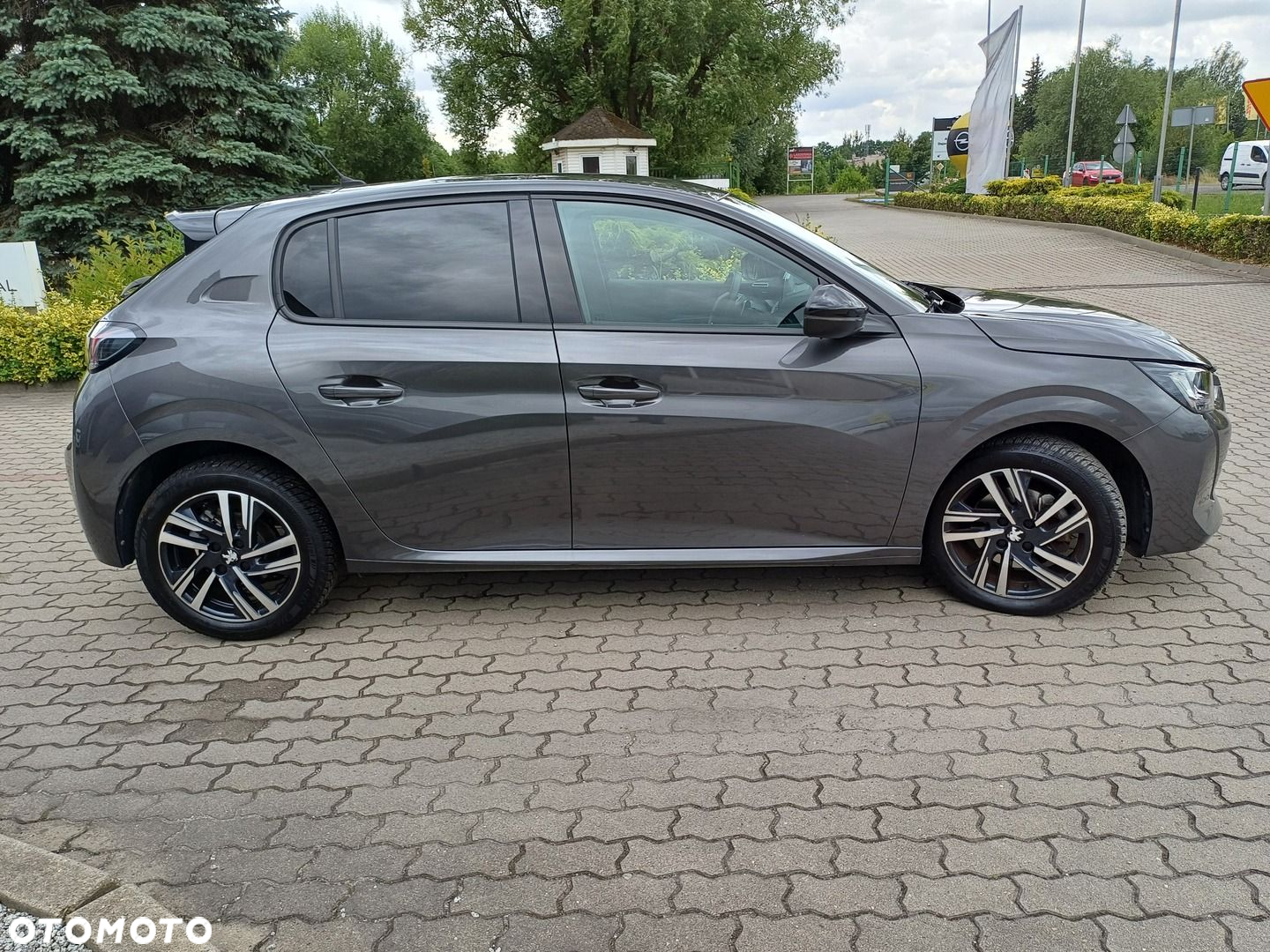 Peugeot 208 1.2 PureTech Allure Pack S&S EAT8 - 8