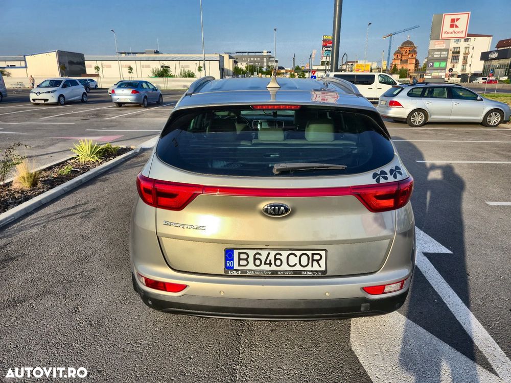 Kia Sportage 1.6 GDI 6MT 4x2 Style - 11