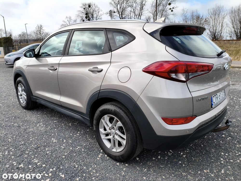Hyundai Tucson blue 1.6 GDi 2WD Navi - 8