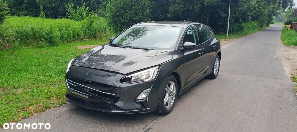 Ford Focus 1.5 EcoBoost Start-Stopp-System COOL&CONNECT - 2
