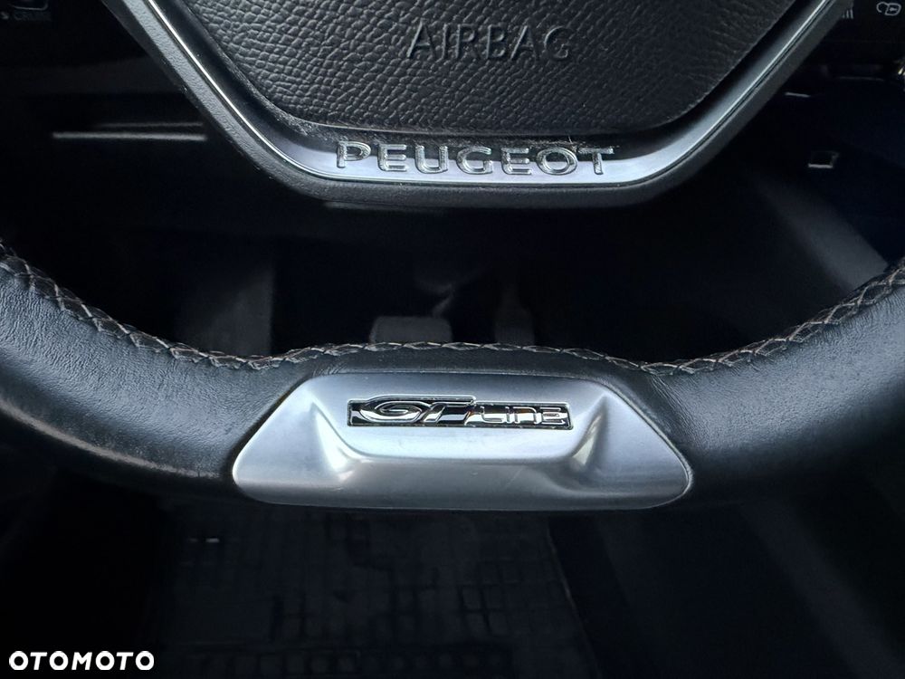 Peugeot 3008 1.6 PureTech GPF GT Line S&S EAT8 - 36