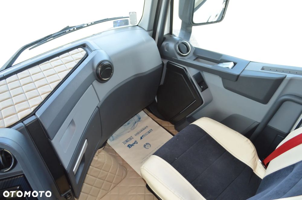 Renault T 520 - 10