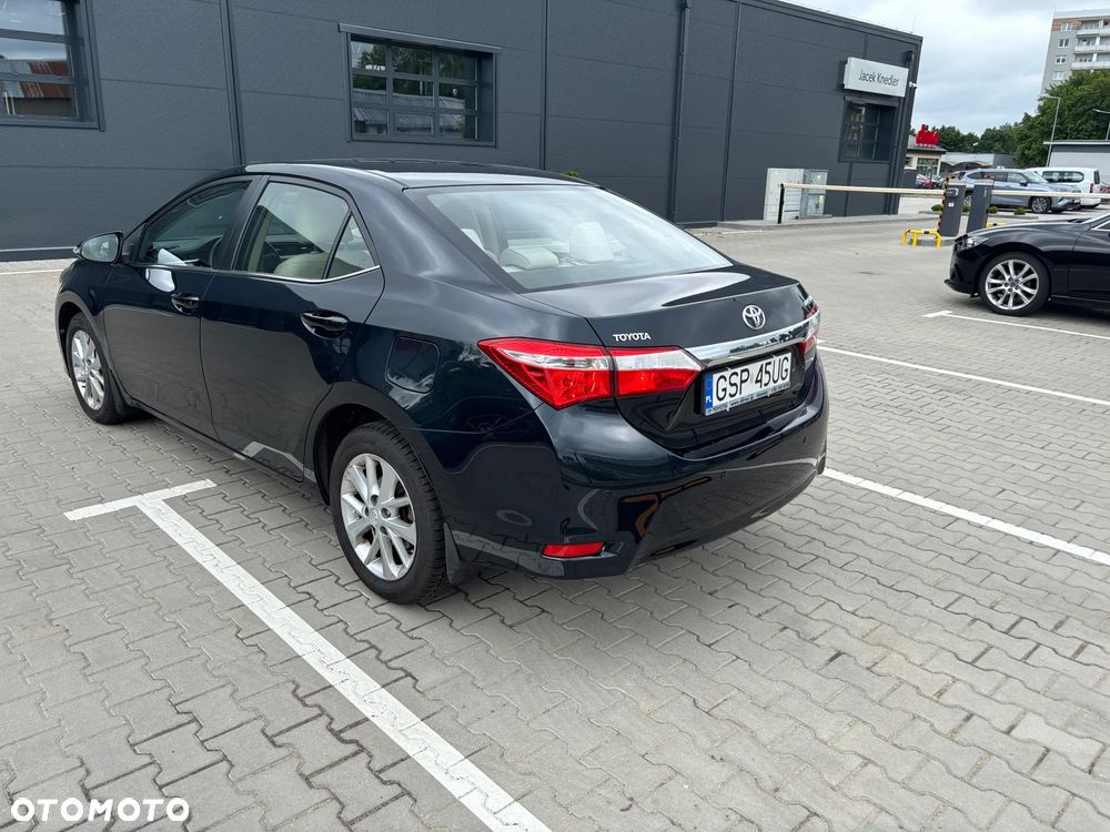 Toyota Corolla 1.6 Premium - 7