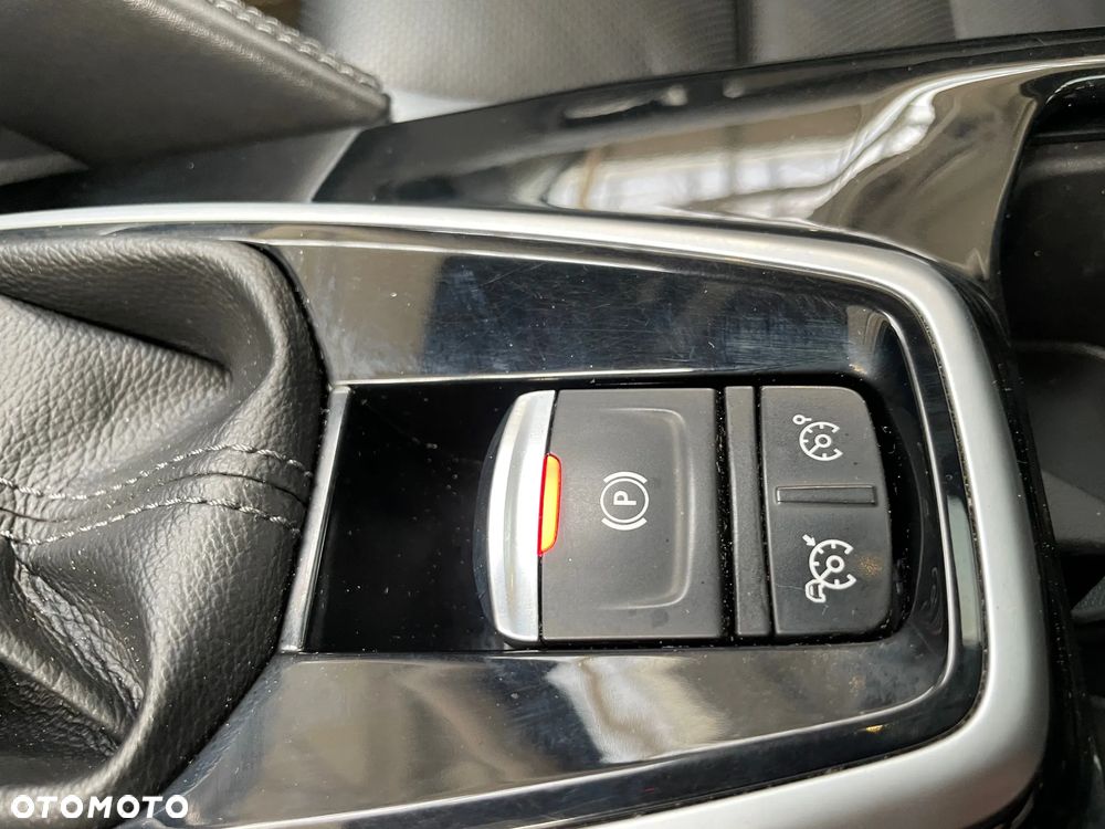 Renault Koleos 2.0 Blue dCi Initiale Paris 4x4 X-Tronic - 34