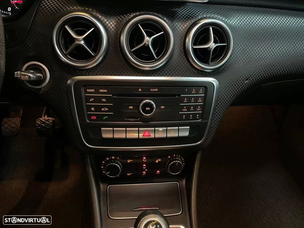 Mercedes-Benz A 160 d Urban - 13