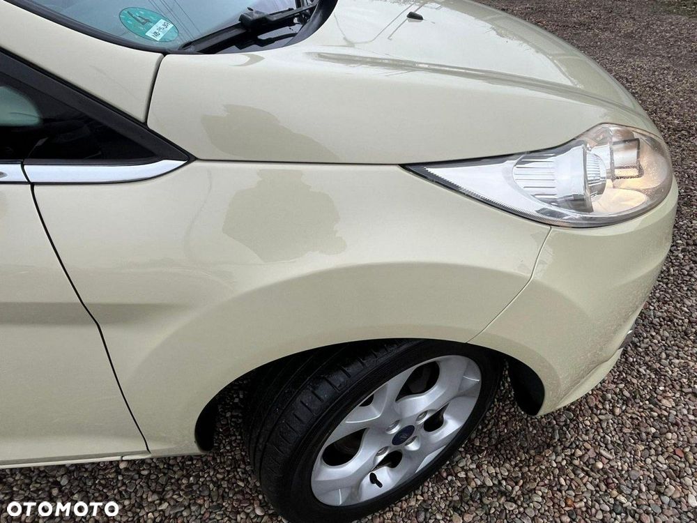 Ford Fiesta 1.25 Ambiente EU5 - 14