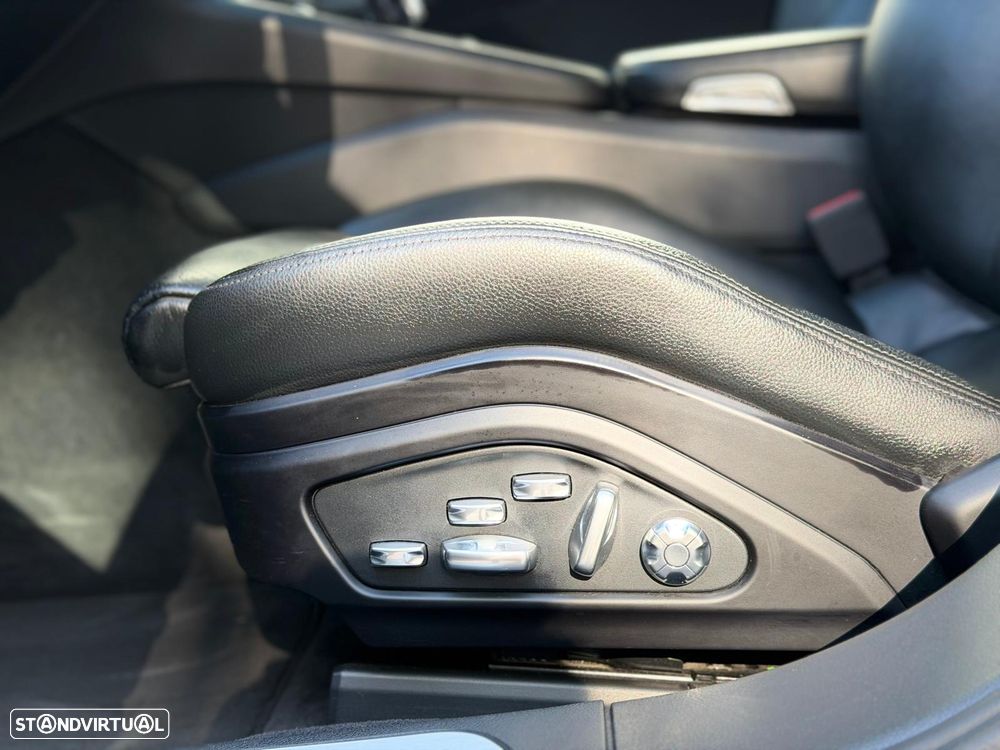 Porsche Panamera 4 E-Hybrid - 20