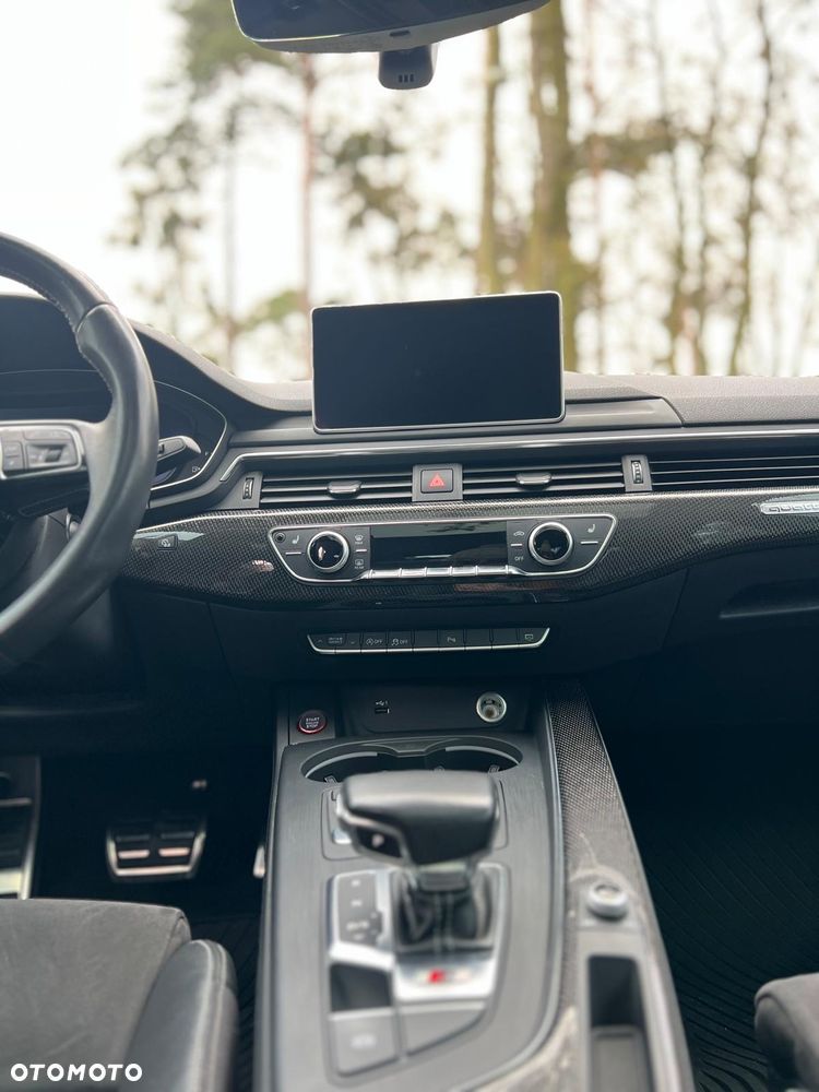 Audi S4 Limousine - 6