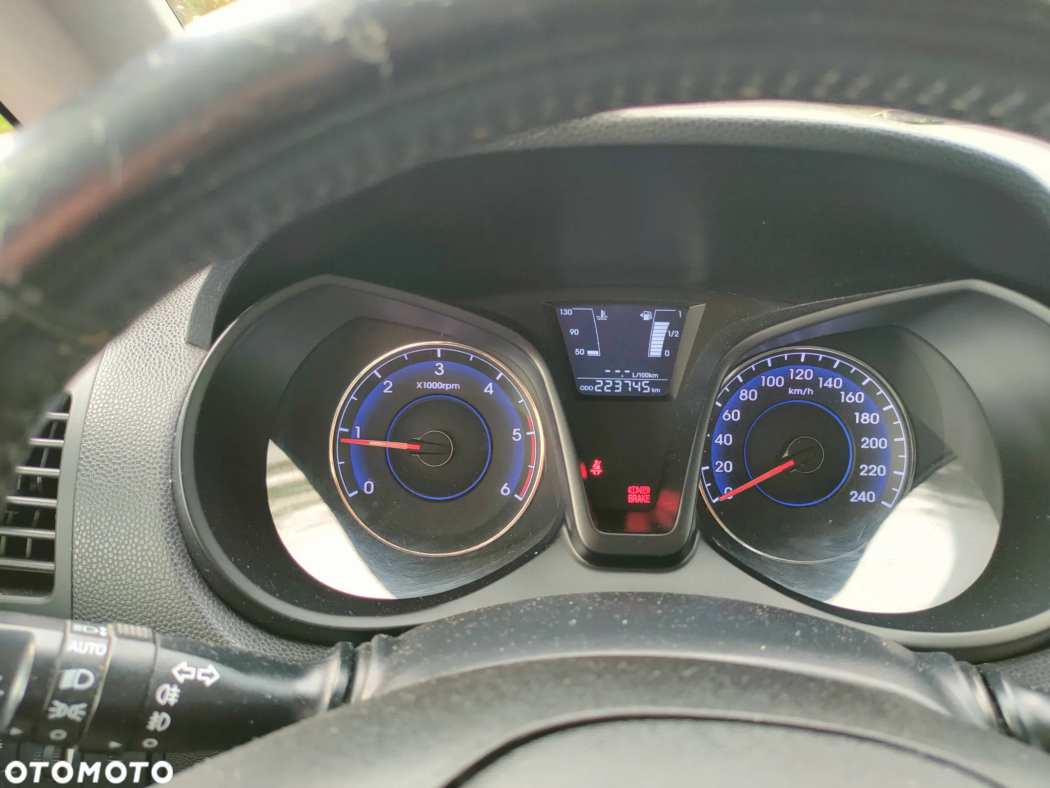 Hyundai ix20 1.4 CRDi BlueDrive Classic + - 11