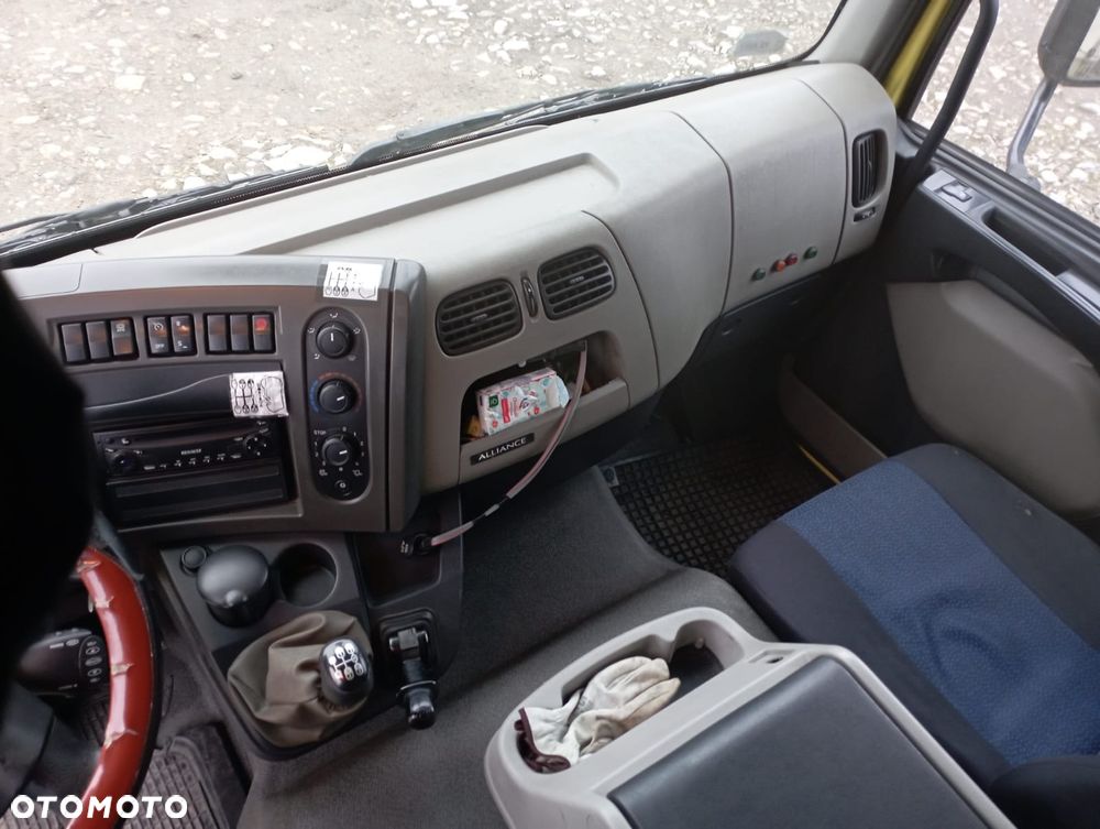 Renault Midlum - 13