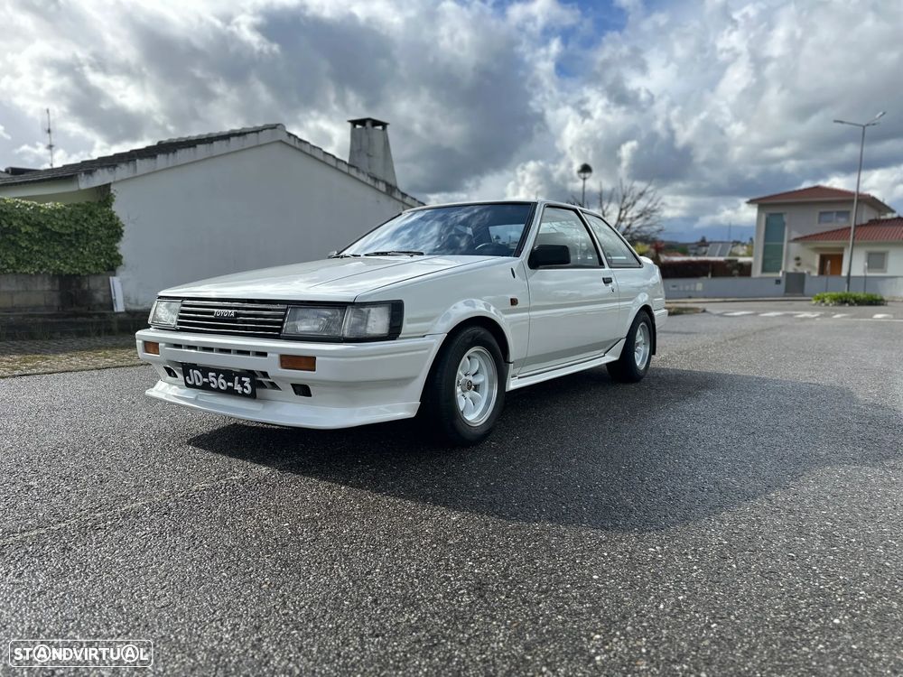 Toyota Corolla AE86 1.6 GTi - 2