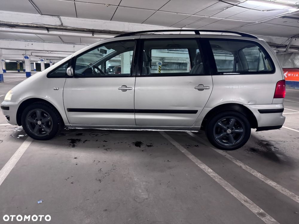 Volkswagen Sharan - 30