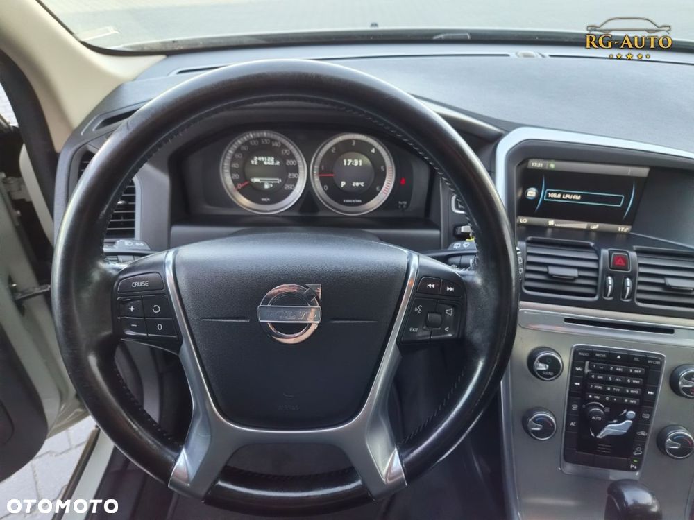 Volvo XC 60 - 39