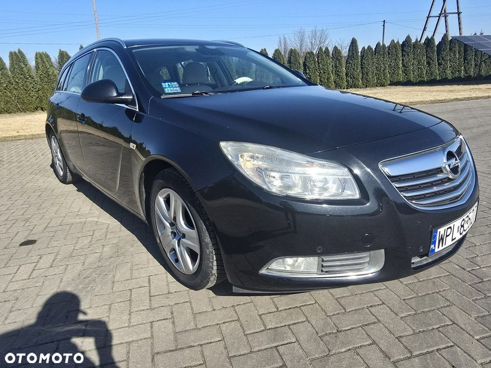 Opel Insignia - 1