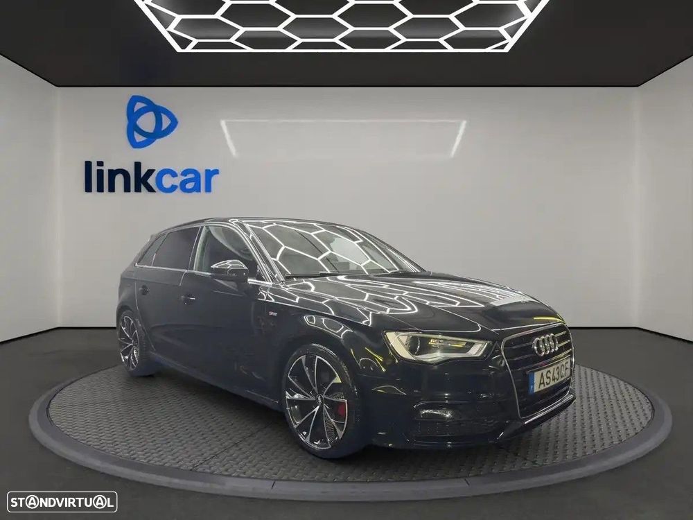 Audi A3 Sportback 2.0 TDI S-line S tronic - 1