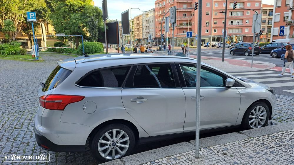 Ford Focus SW 1.5 TDCi EcoBlue Business - 21