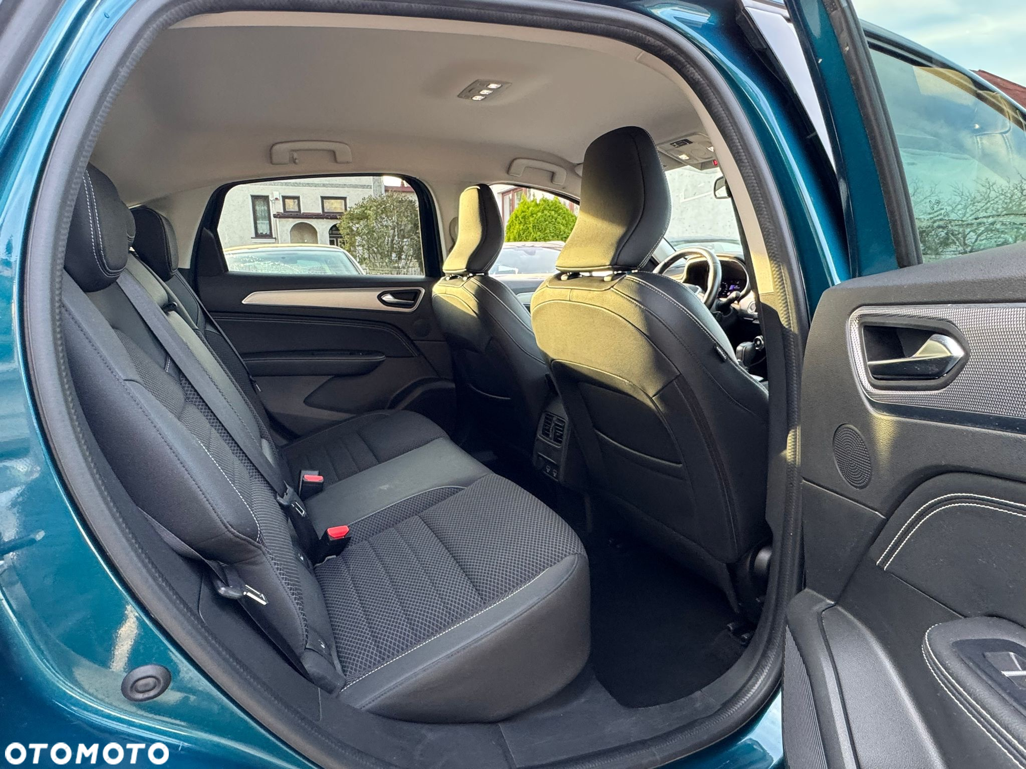 Renault Arkana 1.3 TCe mHEV Techno EDC - 20