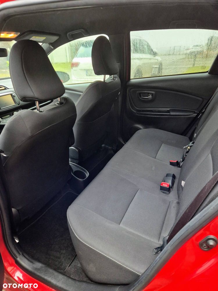 Toyota Yaris 1.33 Selection Passion - 14