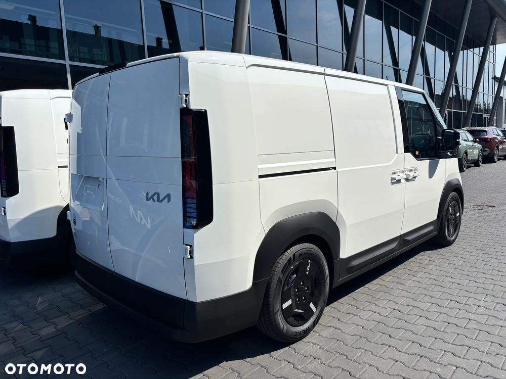 Kia PV5 - 3