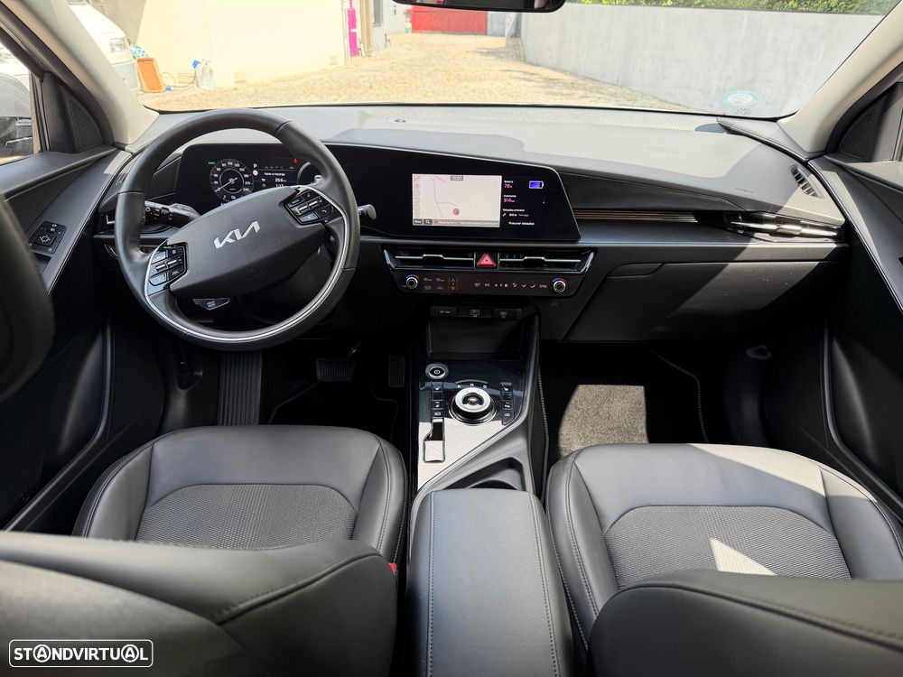 Kia Niro EV 64kWh Tech - 10