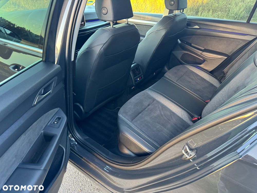 Volkswagen Golf 1.5 TSI EHybrid PHEV 150kW Life Plus DSG - 10