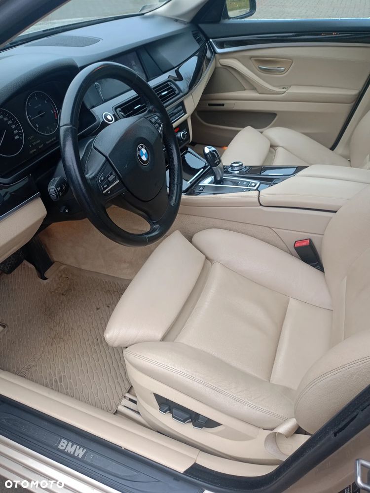 BMW Seria 5 - 25