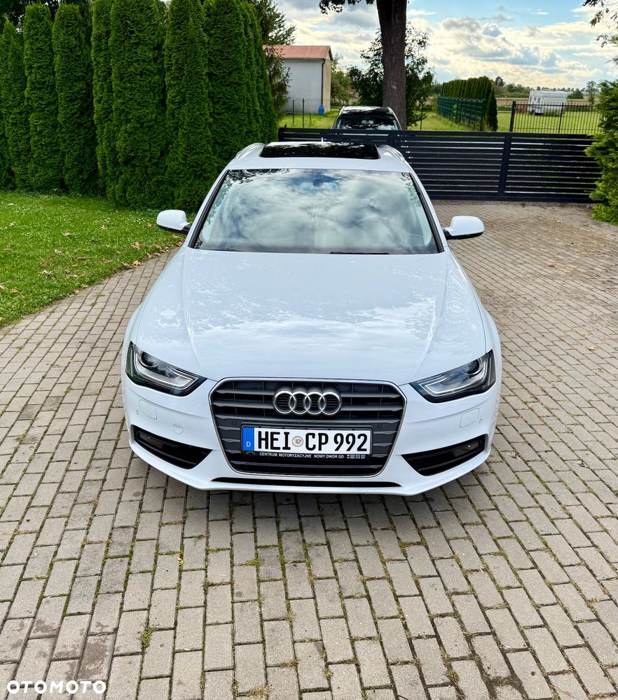 Audi A4 Avant - 13