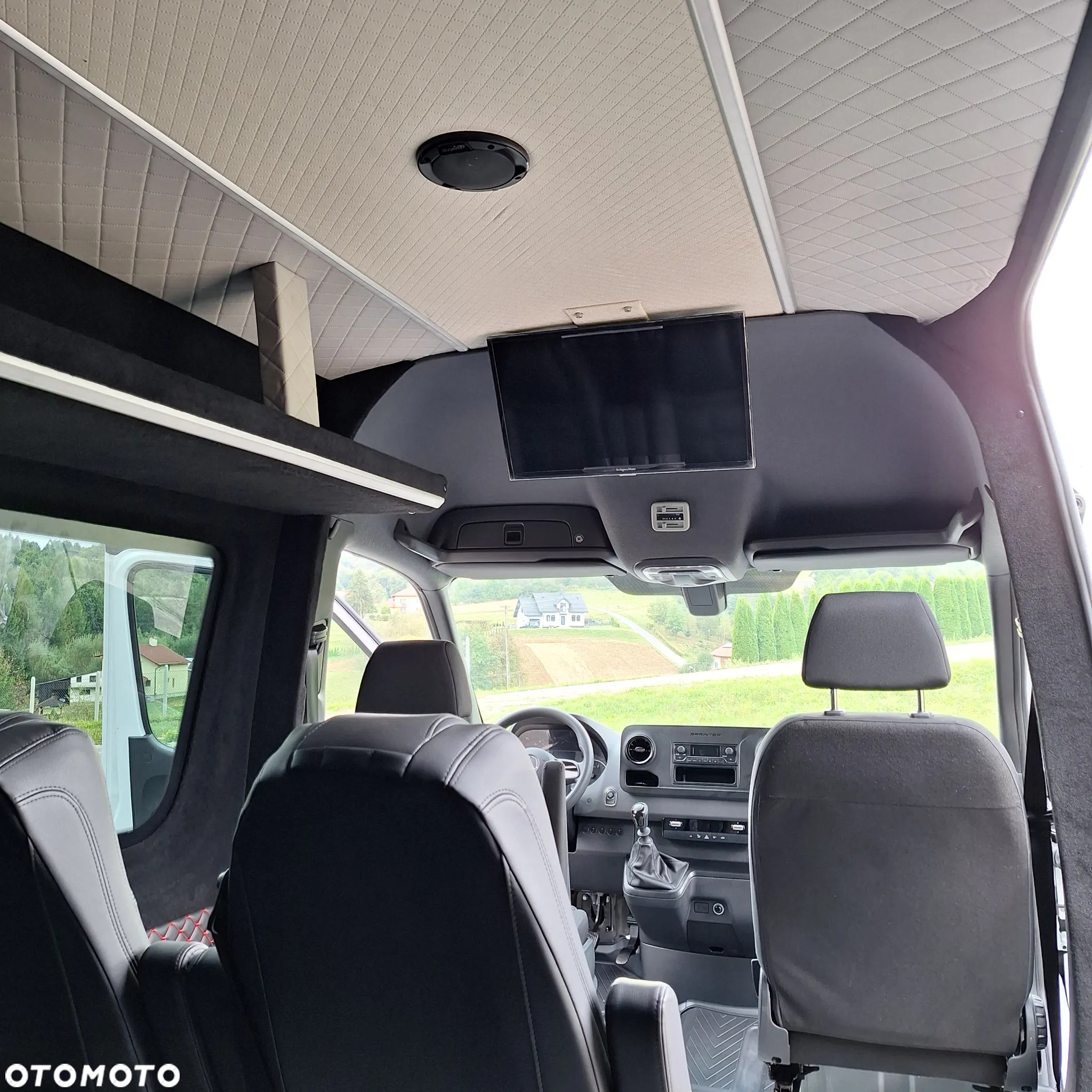Mercedes-Benz Sprinter 317 CDI 907.233 - 12