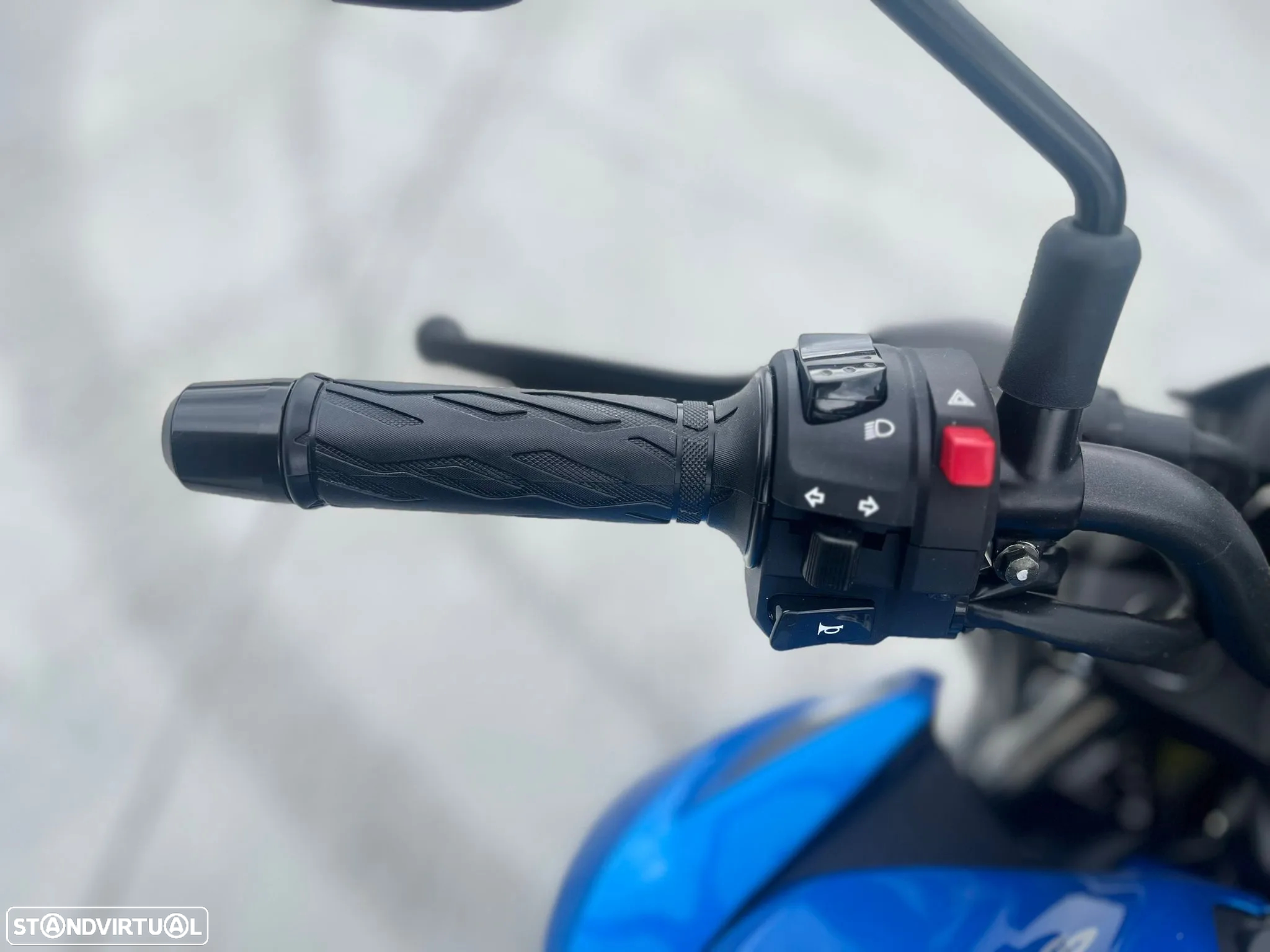 Suzuki GSX S 125 A - 13