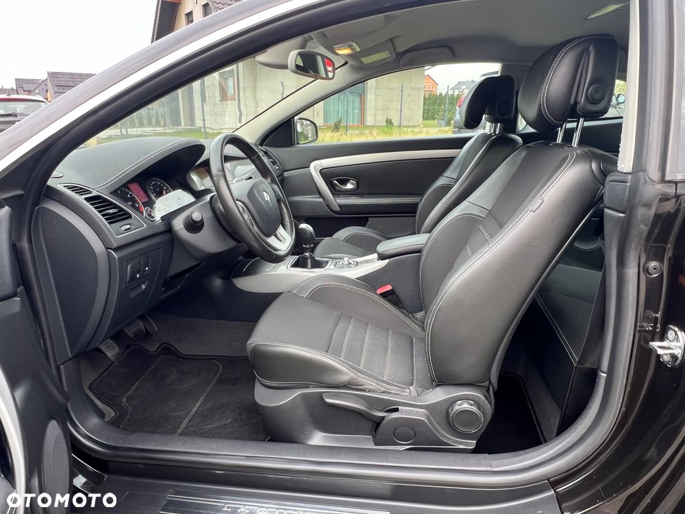 Renault Laguna dCi 110 FAP Emotion - 19