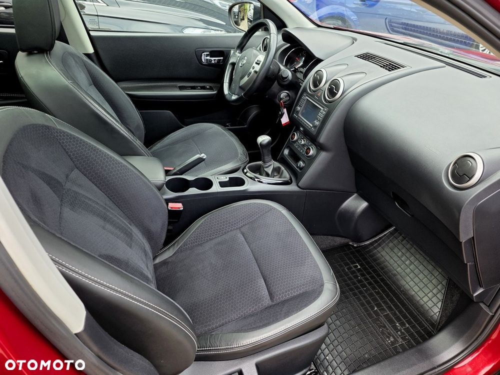 Nissan Qashqai 1.6 I-Way - 11