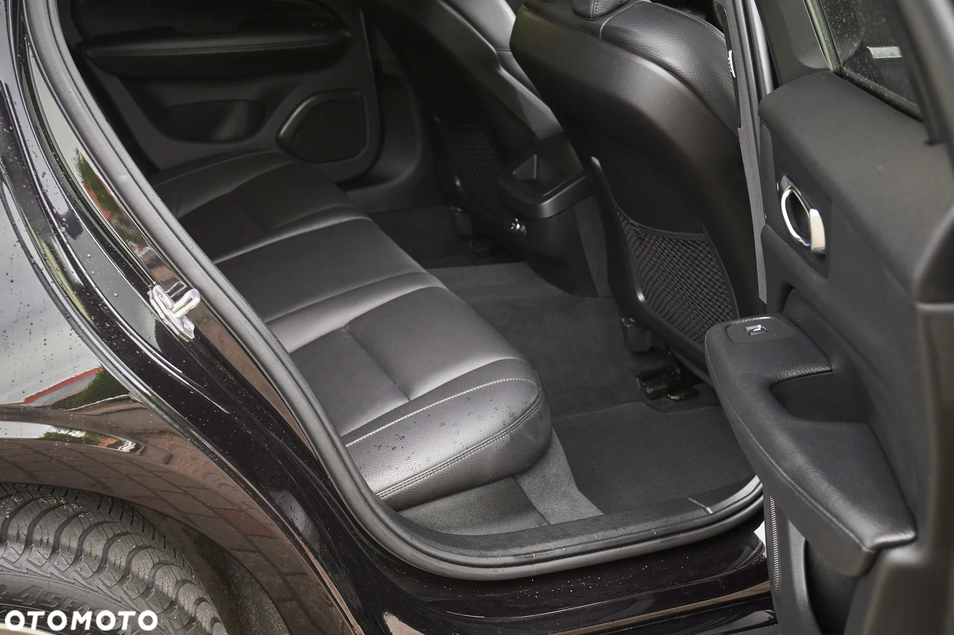 Volvo V60 D3 Momentum Pro - 31