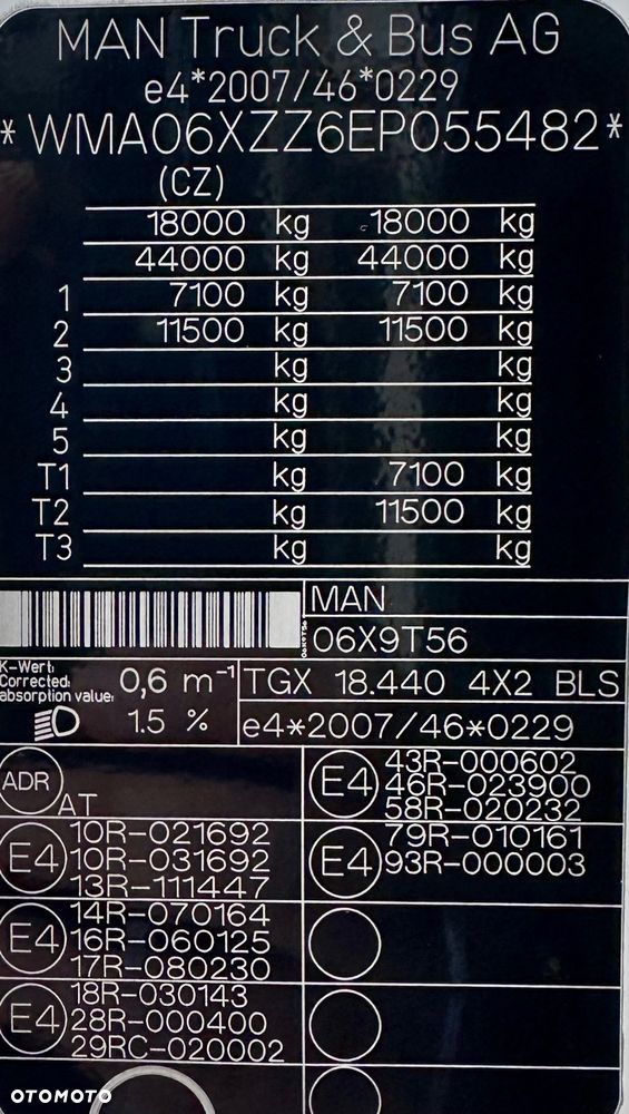 MAN TGX 18.440 XLX AUTOMAT SPOJLERY KLIMA WEBASTO LODÓWKA 685000km MOTOR:12.5L OPONY:315/80/22.5-80% 2xALUTANK EURO 6 2014 - 13