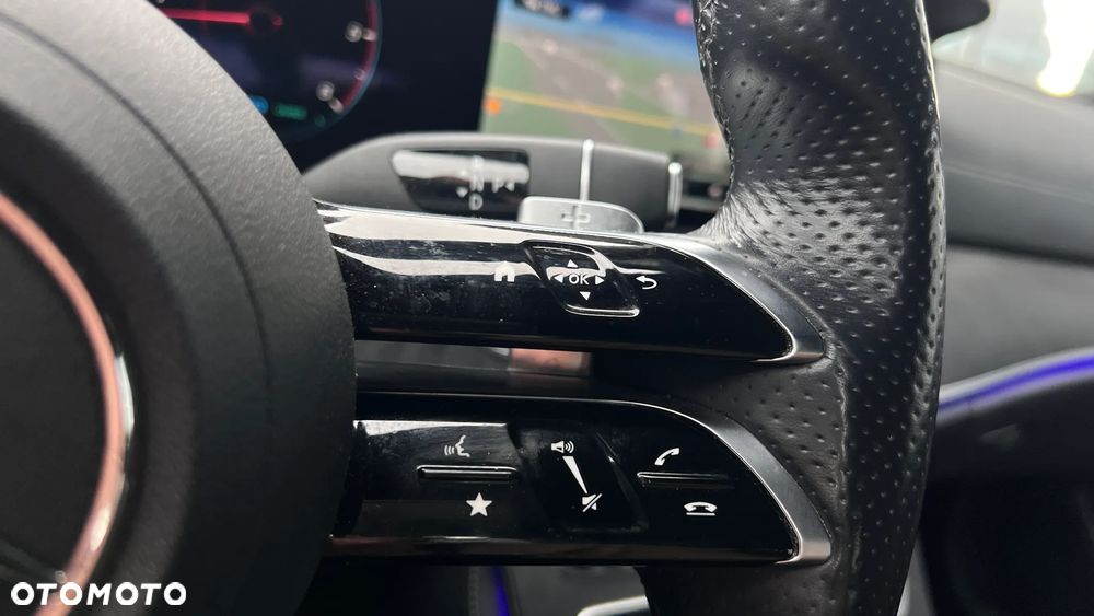 Mercedes-Benz Klasa E - 21