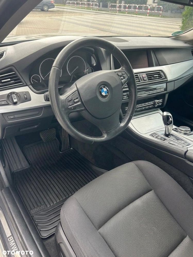 BMW Seria 5 - 11