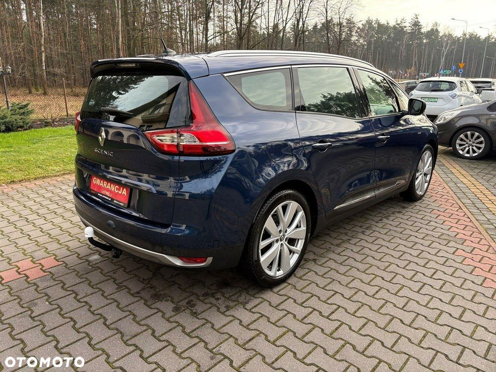 Renault Grand Scenic - 8