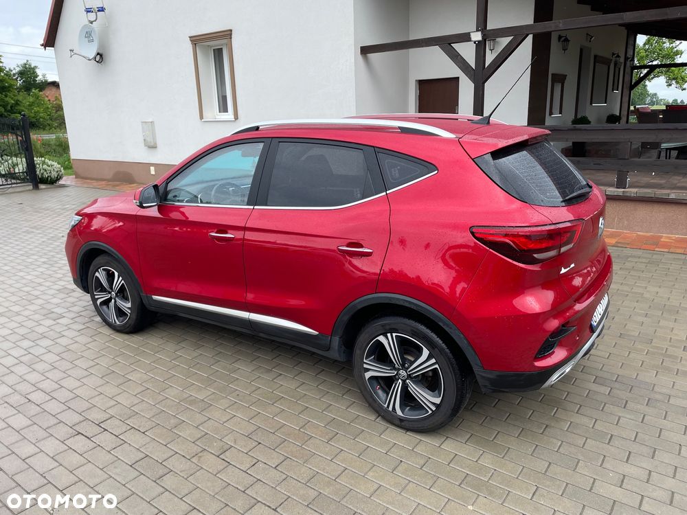 MG ZS - 3