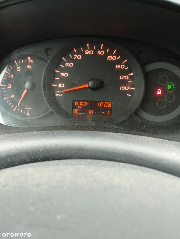 Renault KANGOO - 9