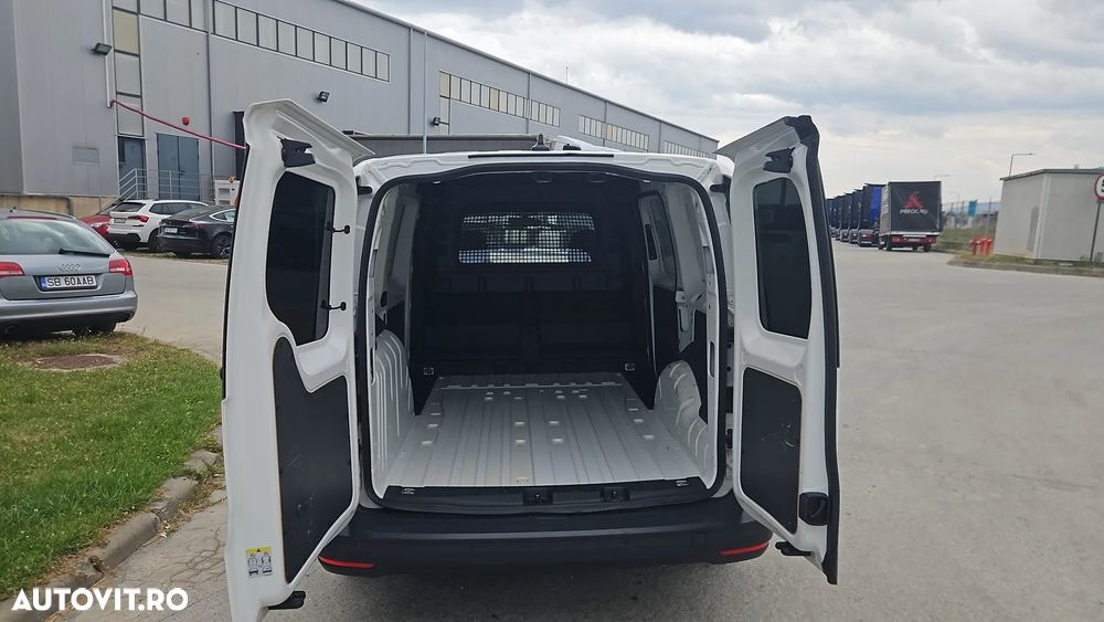 Volkswagen Caddy Maxi - 10