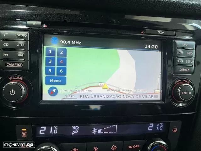 Nissan Qashqai 1.5 dCi Tekna Premium 17 - 16