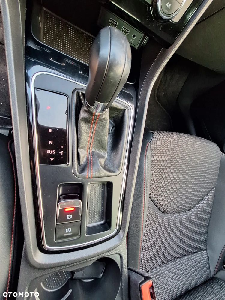 Seat Leon 2.0 TDI DPF DSG FR - 27