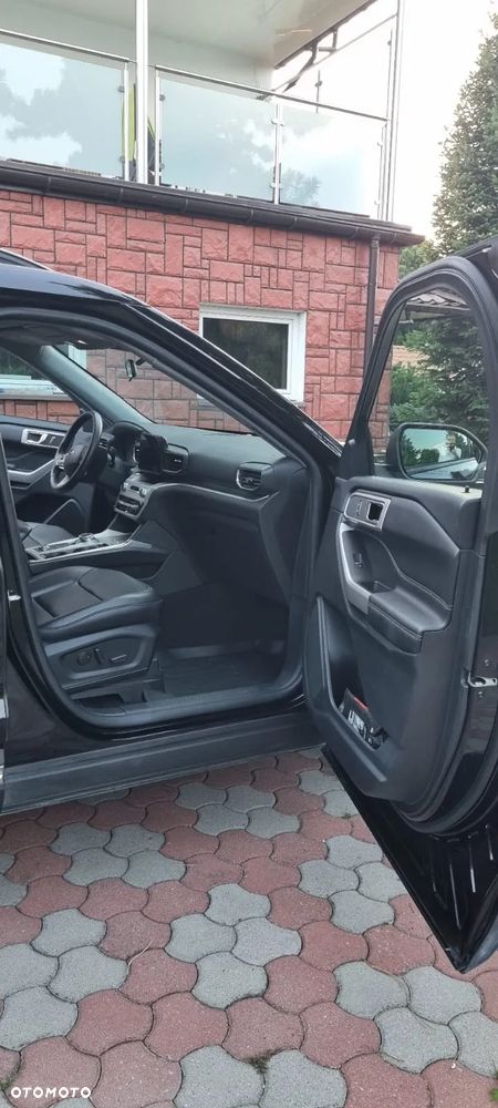 Ford Explorer - 8