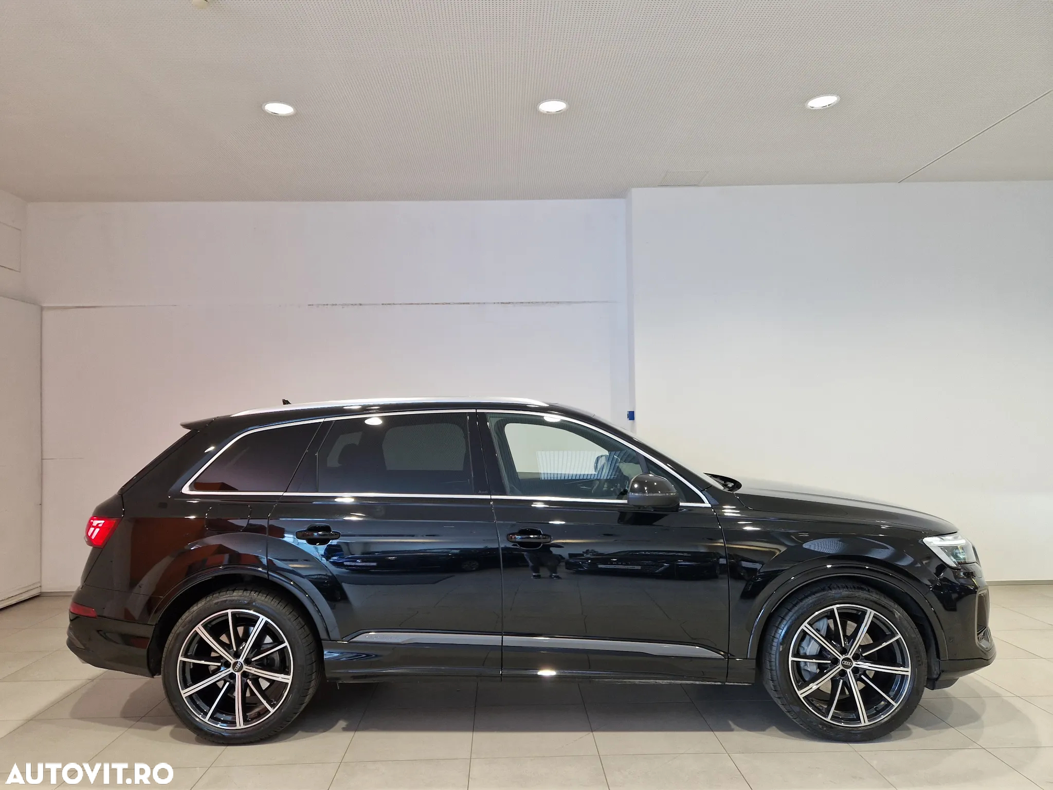 Audi Q7 3.0 55 TFSI quattro Tiptronic S Line - 6