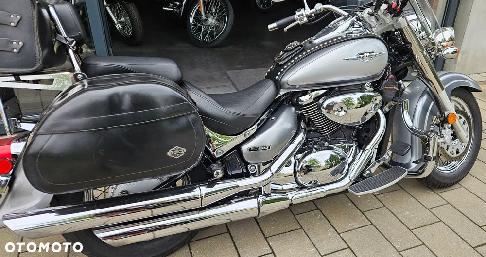 Suzuki VL 800 Volusia - Boulevard C50 - 7