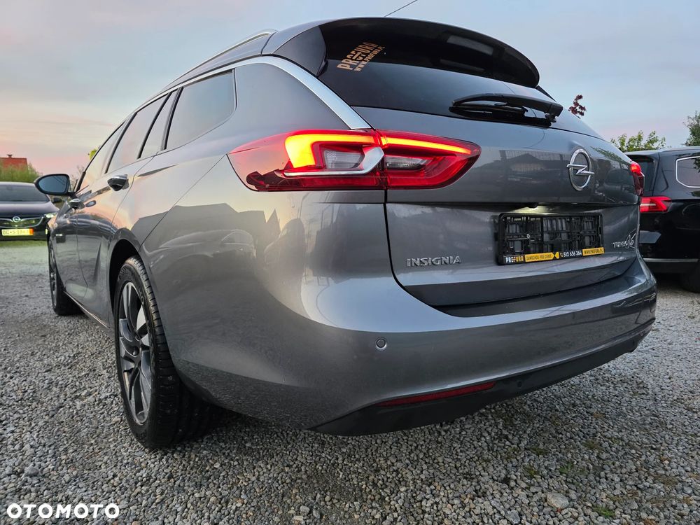 Opel Insignia 2.0 CDTI 4x4 ecoFLEX Start/Stop Business Innovation - 11