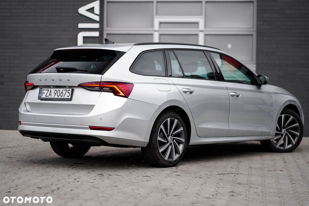 Skoda Octavia 2.0 TDI DSG First Edition - 3