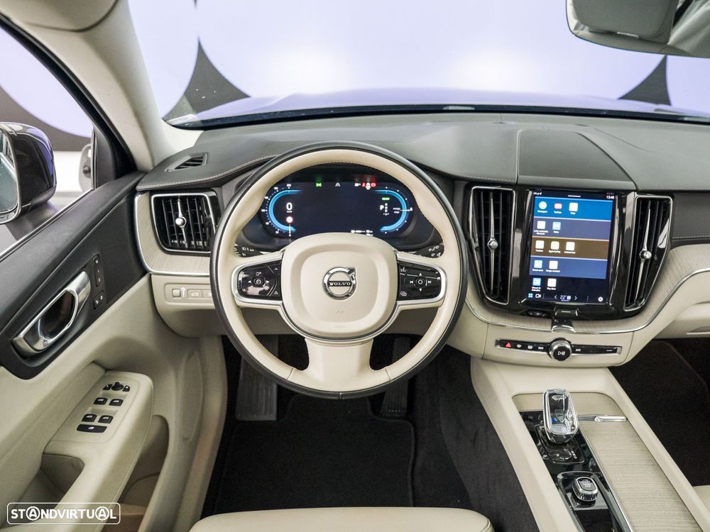 Volvo XC 60 2.0 T6 PHEV Inscription AWD - 17