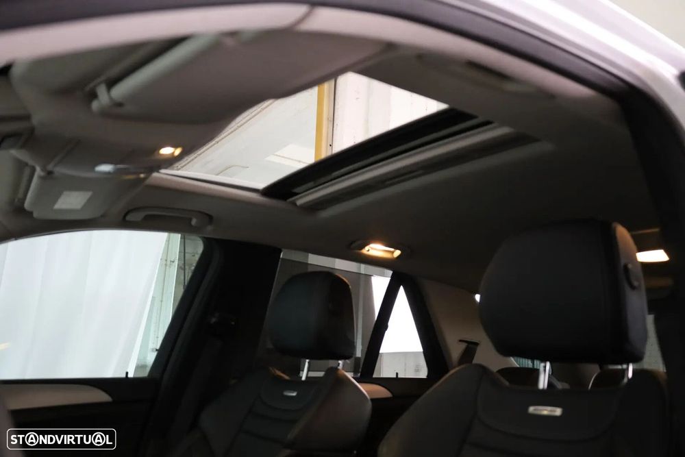 Mercedes-Benz ML 63 AMG 4Matic SpeedshiftFT 7G-TRONIC Performance Package - 33