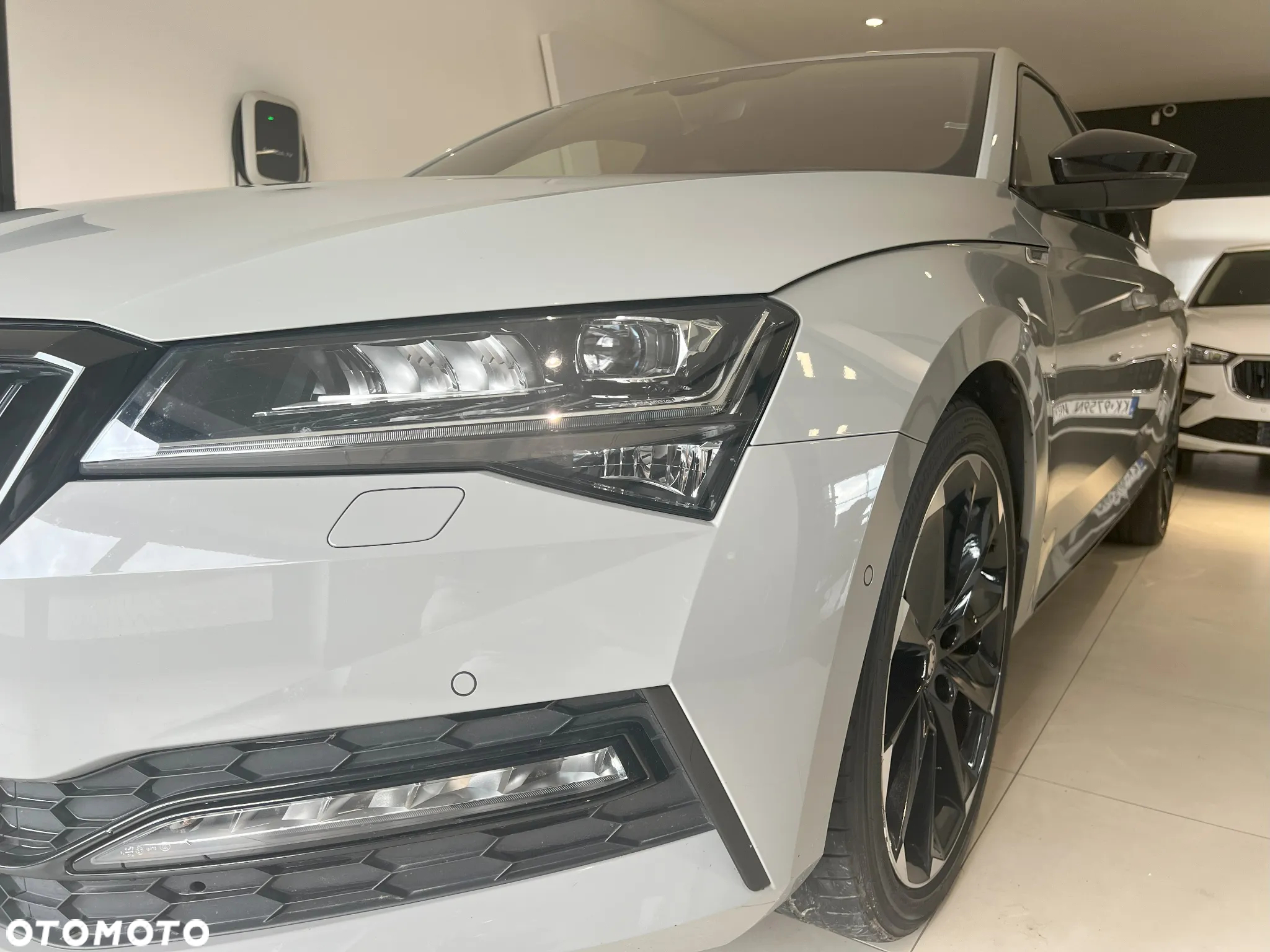 Skoda Superb 2.0 TDI SCR 4x4 Sportline DSG - 7