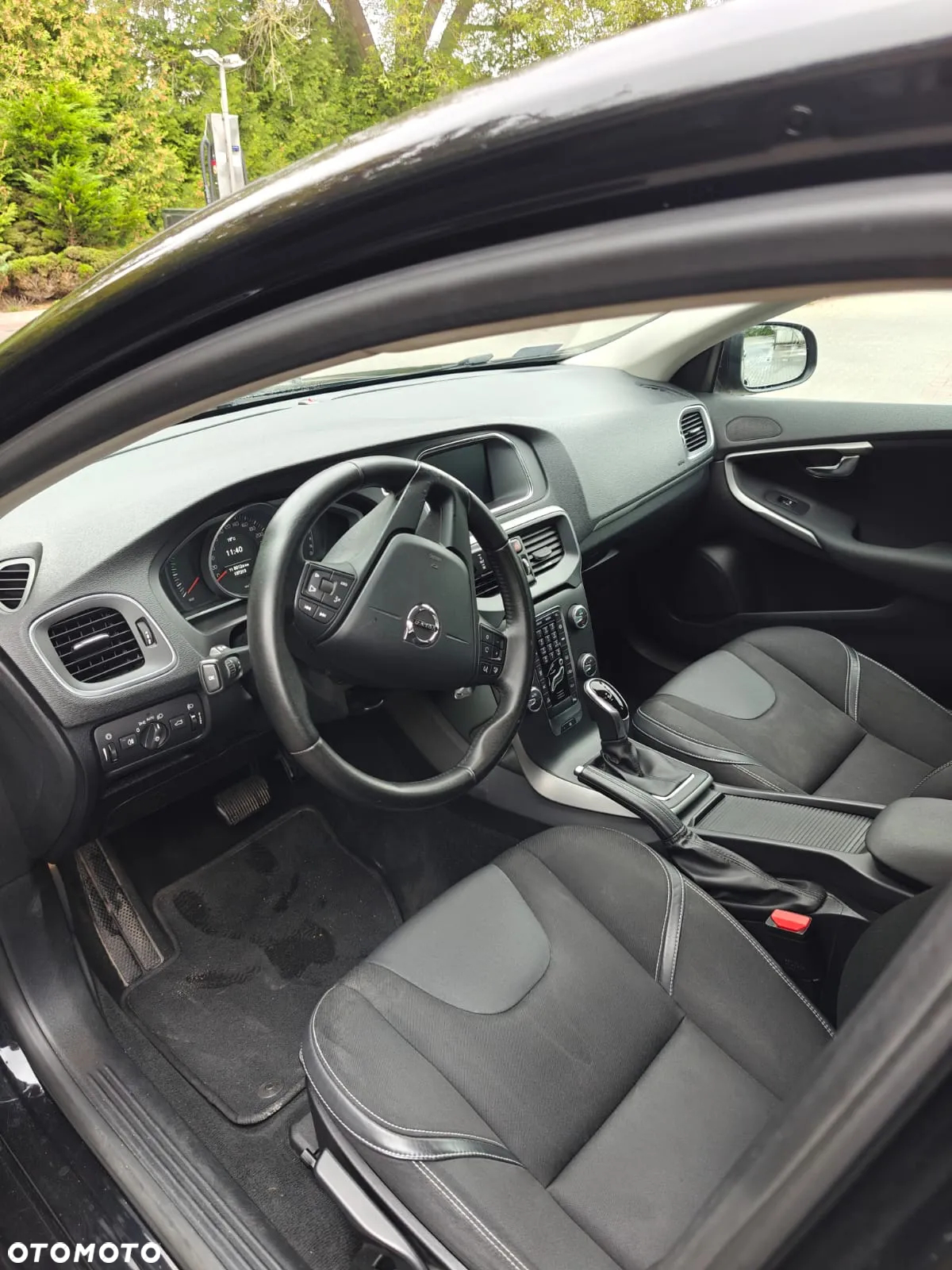 Volvo V40 D3 Drive-E Momentum - 12